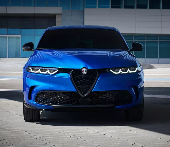 Alfa Romeo Tonale Hybrid SUV